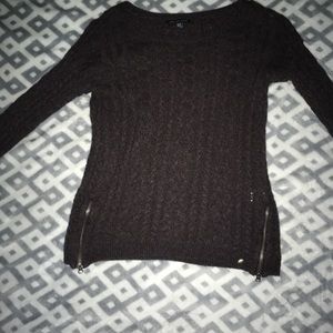 American Eagle Maroon Sweater